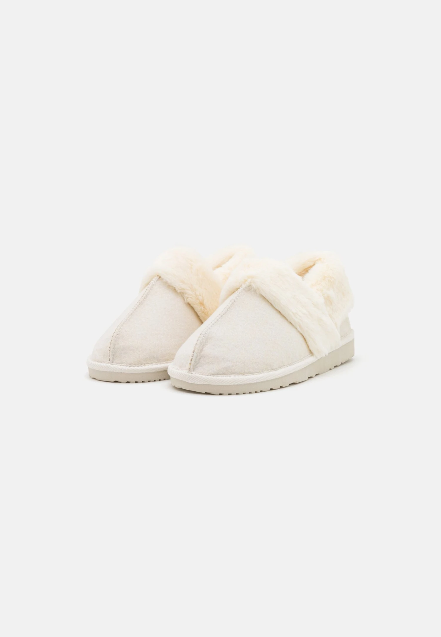 Pier One Chaussons - White – Image 3