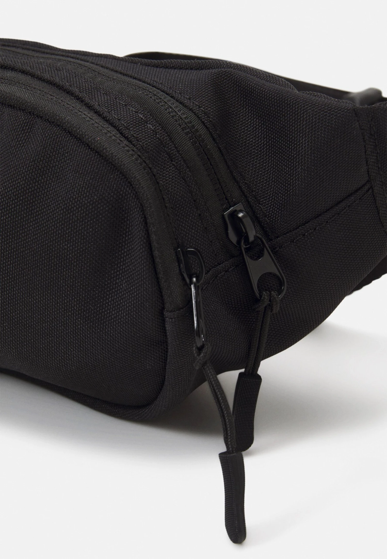 Pier One Sac Banane - Black – Image 4