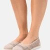 Pier One Leather - Ballerines - Beige