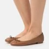 Pier One Leather - Ballerines - Cognac