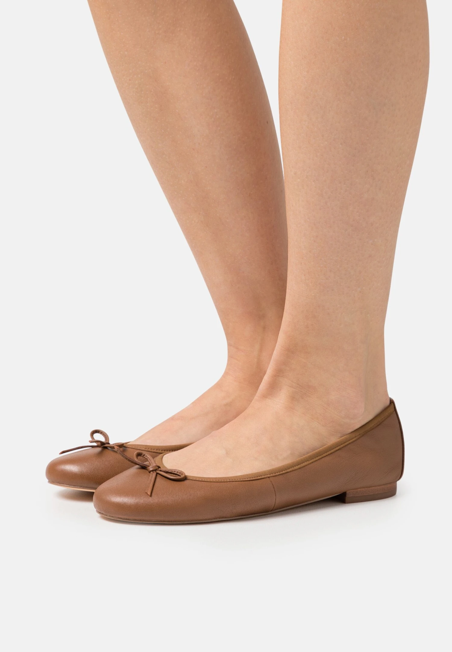 Pier One Leather - Ballerines - Cognac