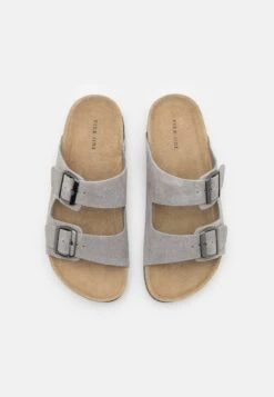 Pier One Leather Unisex - Chaussons - Grey -Pier One Soldes Magasin 6e172422b00e484a8ac21c5f565af9d6