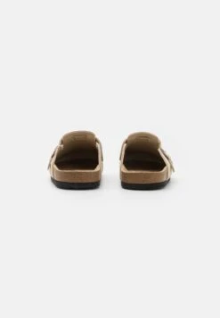 Pier One Leather Unisex - Chaussons - Beige -Pier One Soldes Magasin 7fc4209f0b9d443b96717beece6deee4