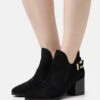 Pier One Leather - Bottines - Black