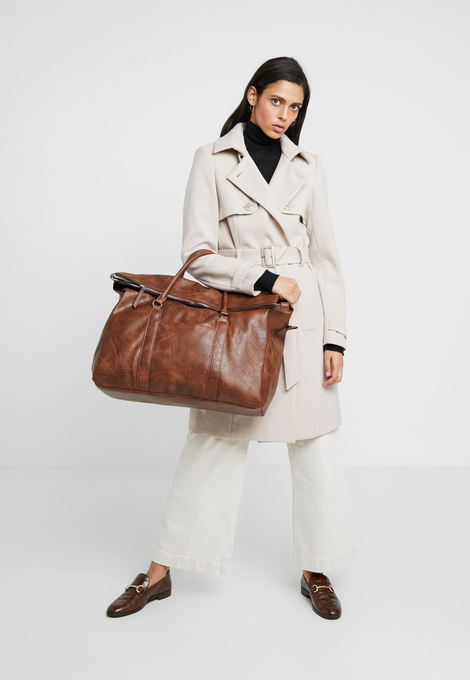 Pier One Unisex - Sac Week-End - Dark Brown – Image 2